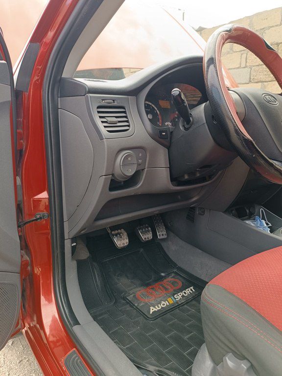 Kia Rio, 1.4 L, 2008 il, 250 000 km — Avtomobillər, Bakı (12)