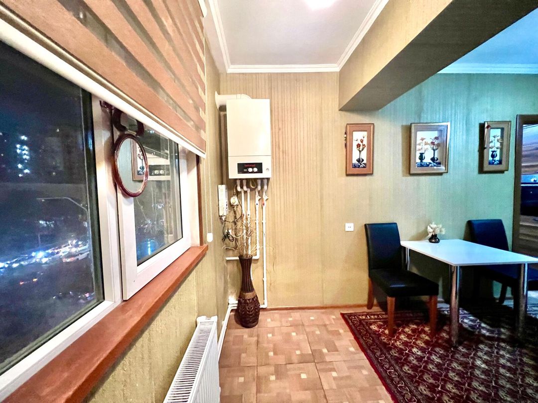 Satılır 4 otaqlı köhnə tikili 126 m² — Mənzil, Bakı (10)