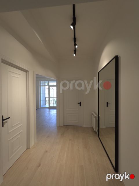 Satılır 2 otaqlı yeni tikili 54 m²