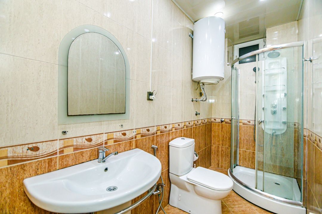 İcarəyə verilir 3 otaqlı köhnə tikili 81 m² — Mənzil, Bakı (10)