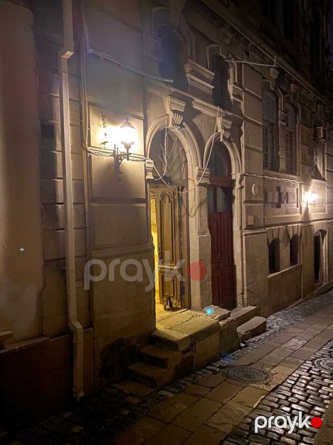 İcarəyə verilir 2 otaqlı köhnə tikili 44 m²