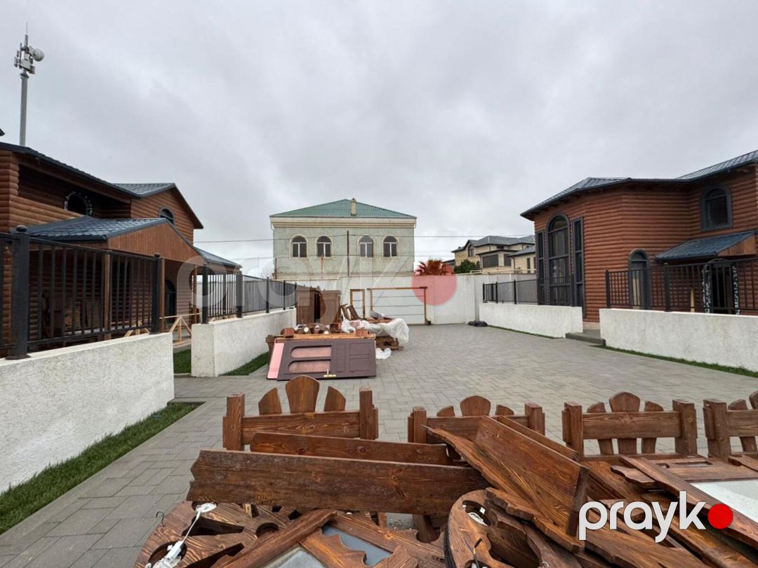 Satılır 15 otaqlı həyət evi/bağ evi 800 m² — Ev, villa, Bakı (2)
