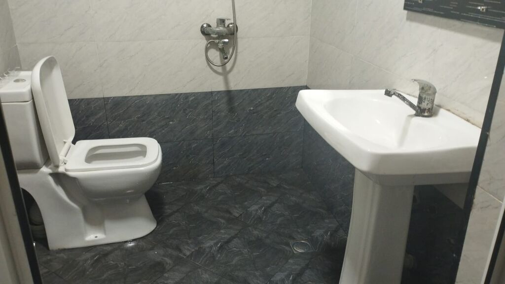 Zabrat 1 de qayinin arxasinda 21 sayli poliklinkaya yaxin 3 otaqli — Daşınmaz əmlak, Bakı (10)