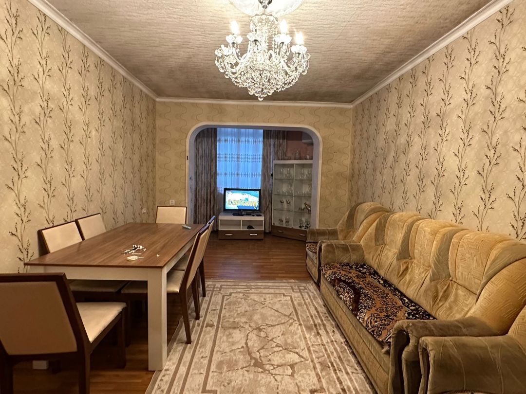 Satılır 3 otaqlı köhnə tikili 100 m² — Mənzil, Bakı (3)