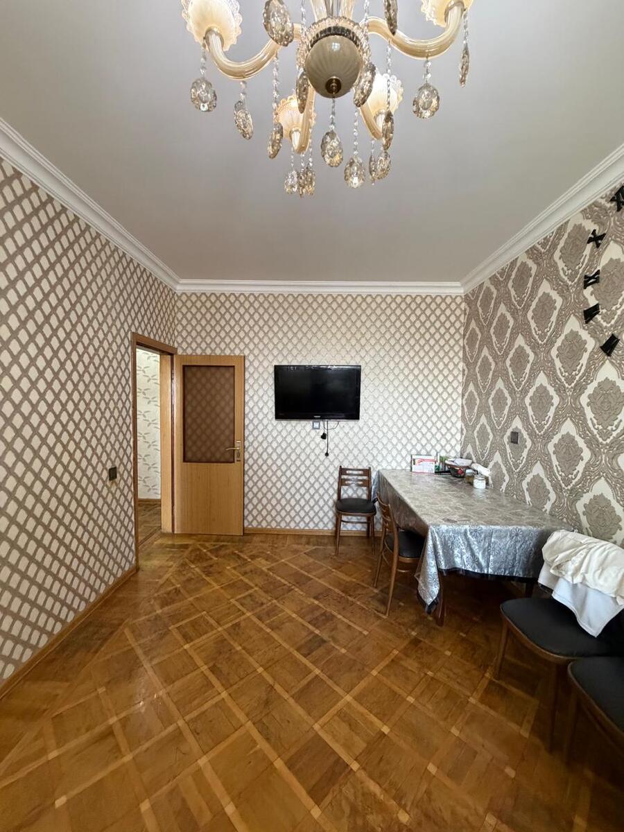 Satılır 3 otaqlı köhnə tikili 80 m² — Mənzil, Bakı (2)