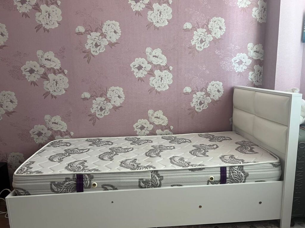 Tek neferlik yatag 200*90 yaxşı veziyetde bazalı, döşekli mağazadan — Mebel, Bakı (2)