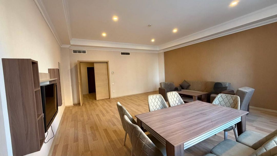 İcarəyə verilir 2 otaqlı yeni tikili 121 m² — Mənzil, Bakı