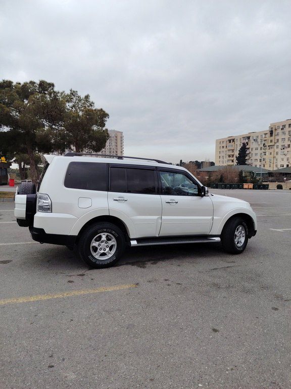Mitsubishi Pajero, 3.0 L, 2007 il, 190 000 km — Avtomobillər, Bakı (4)
