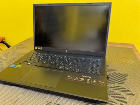 Acer Nitro V15 — Bakı