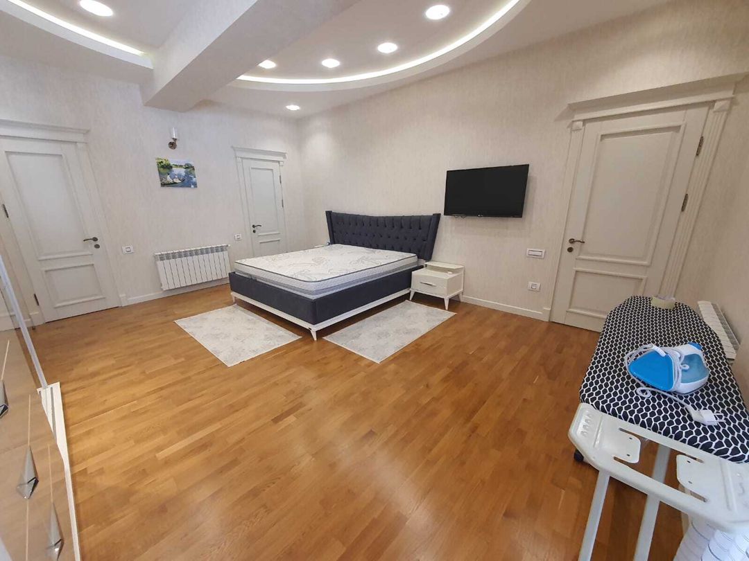 İcarəyə verilir 4 otaqlı yeni tikili 307 m² — Mənzil, Bakı (12)