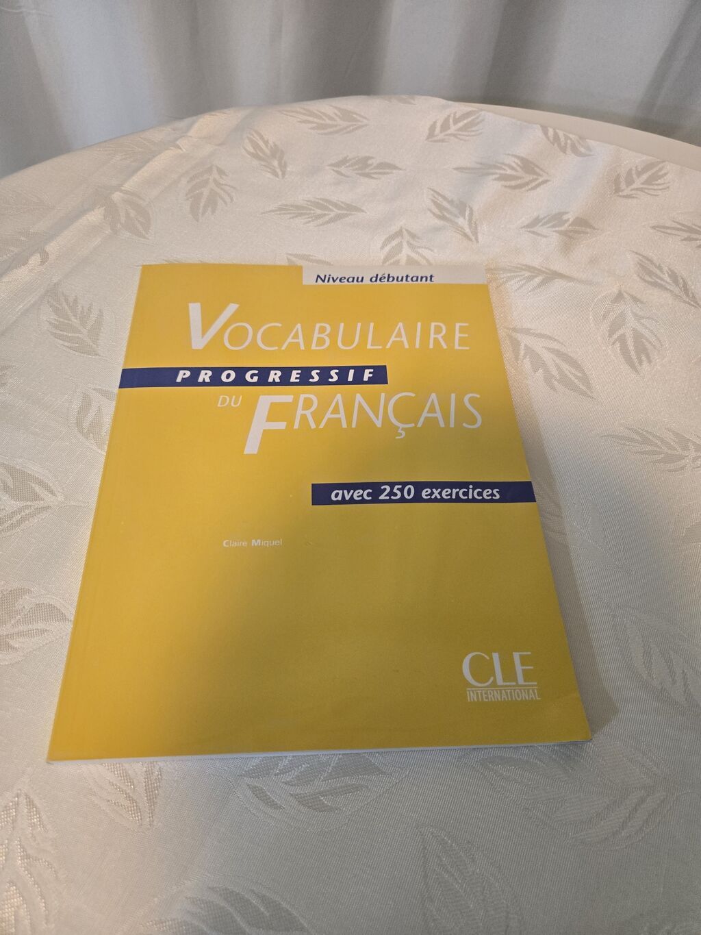 Məhsul: “Vocabulaire Progressif du Français – Niveau débutant” (Claire — Kitablar, Bakı