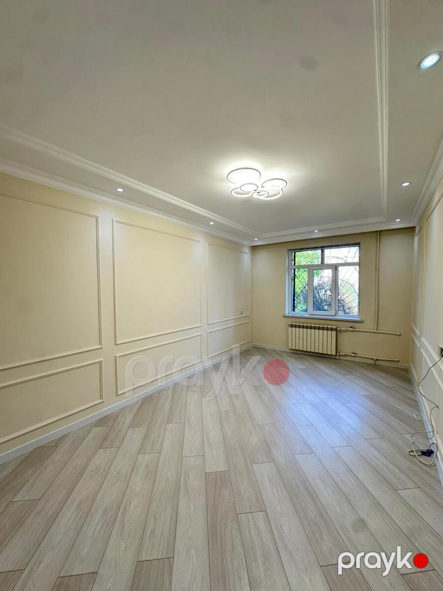 Satılır 4 otaqlı köhnə tikili 105 m² — Mənzil, Bakı (7)