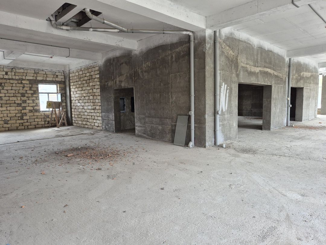 Satılır obyekt 375 m² — Əmlak, Bakı (2)