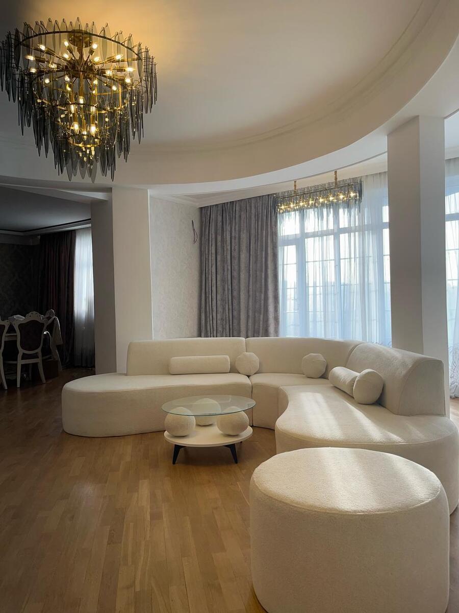 Satılır 4 otaqlı yeni tikili 210 m² — Mənzil, Bakı (7)