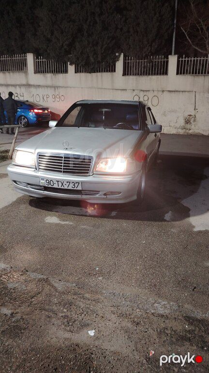 Mercedes C 240, 2.4 L, 1999 il, 51 499 km — Bakı