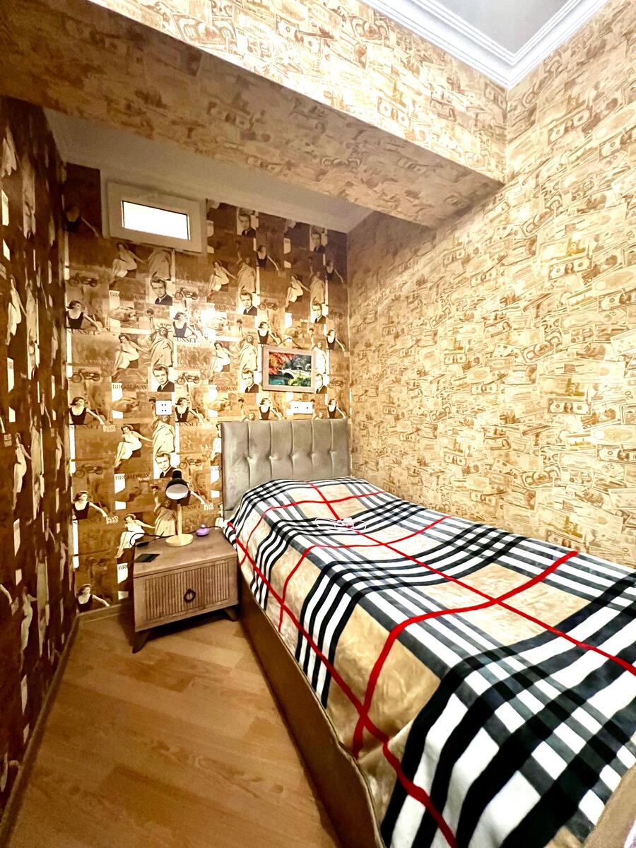 Satılır 4 otaqlı köhnə tikili 126 m² — Mənzil, Bakı (6)