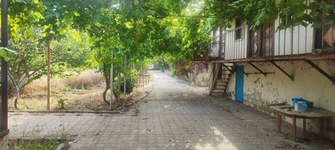 Satılır 5 otaqlı həyət evi/bağ evi 400 m² — Bakı