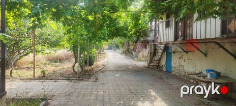 Satılır 5 otaqlı həyət evi/bağ evi 400 m²