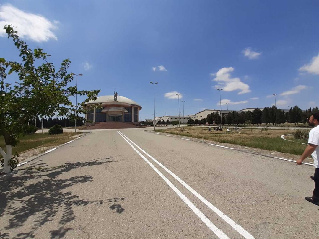 İcarəyə verilir obyekt 2375 m² — Əmlak, Bakı (3)