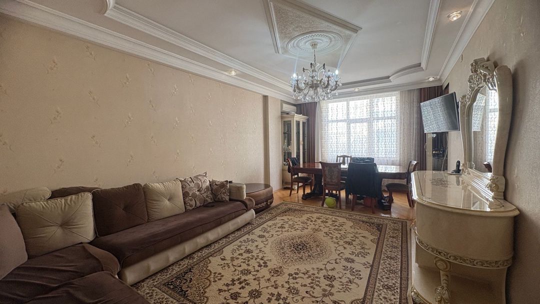 Satılır 3 otaqlı yeni tikili 130 m² — Mənzil, Bakı