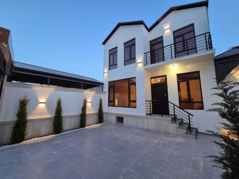 Satılır 4 otaqlı həyət evi/bağ evi 130 m² — Bakı