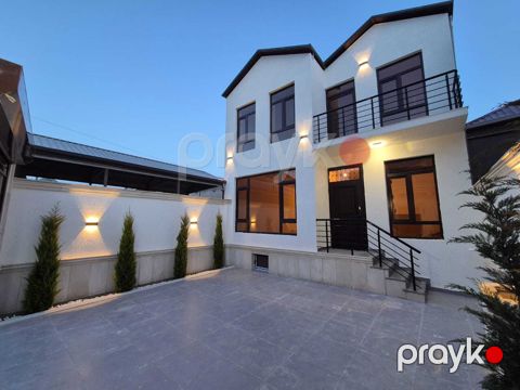 Satılır 4 otaqlı həyət evi/bağ evi 130 m² — Bakı