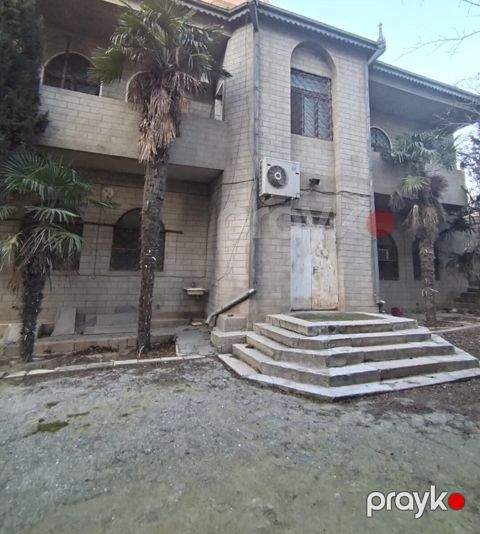 Satılır 5 otaqlı həyət evi/bağ evi 500 m²