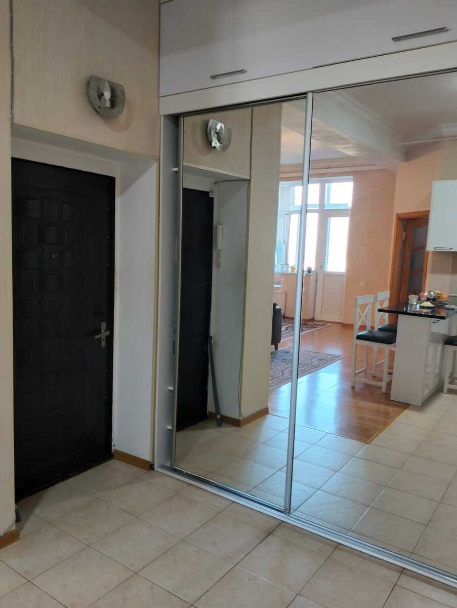 Satılır 3 otaqlı köhnə tikili 75 m² — Mənzil, Bakı (11)