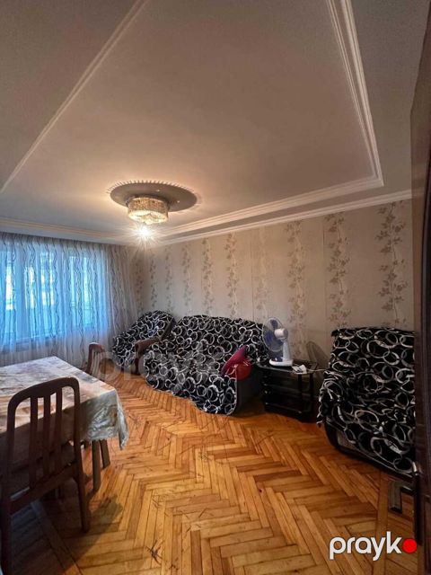 İcarəyə verilir 2 otaqlı köhnə tikili 50 m² — Bakı