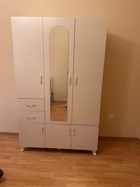 Dolab. Satılır 150 azn. Yenidir. Ünvan Əhmədli (SemaG) — Aytac — Wardrobes