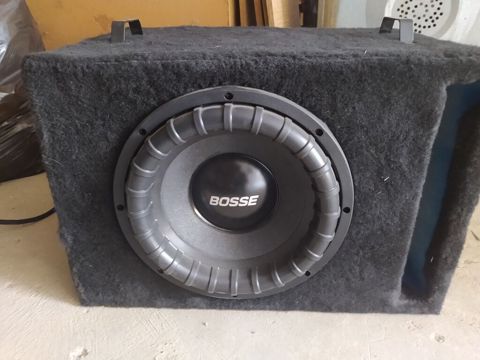 Avto subwoofer qutusu ilə - Marka: Bosse (subwoofer) - Tip: Avtomobil — Bakı