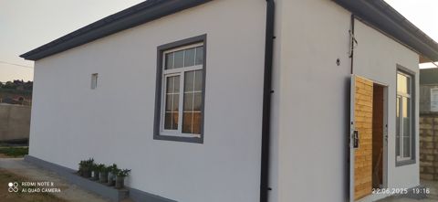 Satılır 3 otaqlı həyət evi/bağ evi 70 m² — Bakı