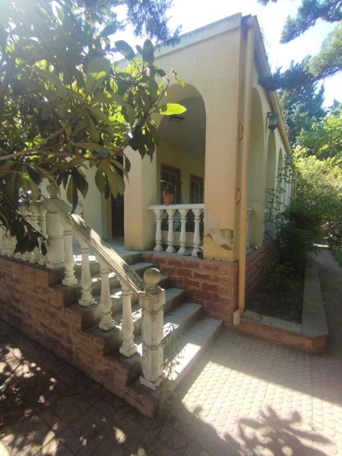 Satılır 5 otaqlı həyət evi/bağ evi 220 m² — Bakı