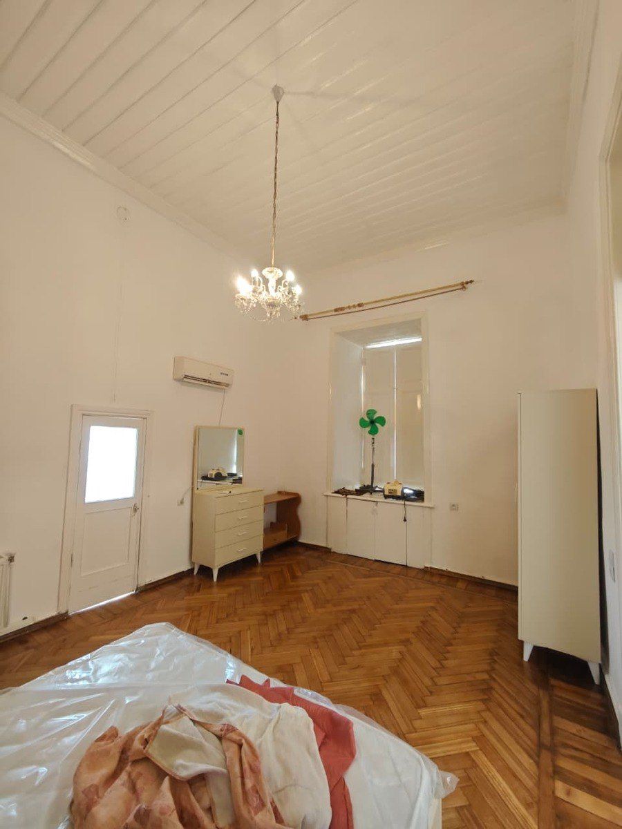 İcarəyə verilir 2 otaqlı köhnə tikili 90 m² — Mənzil, Bakı (7)