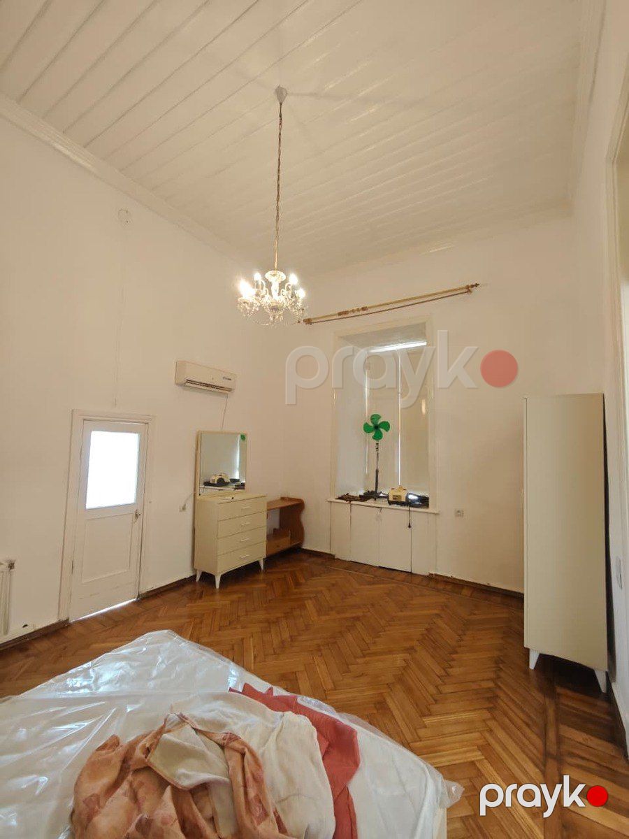 İcarəyə verilir 2 otaqlı köhnə tikili 90 m² — Mənzil, Bakı (7)