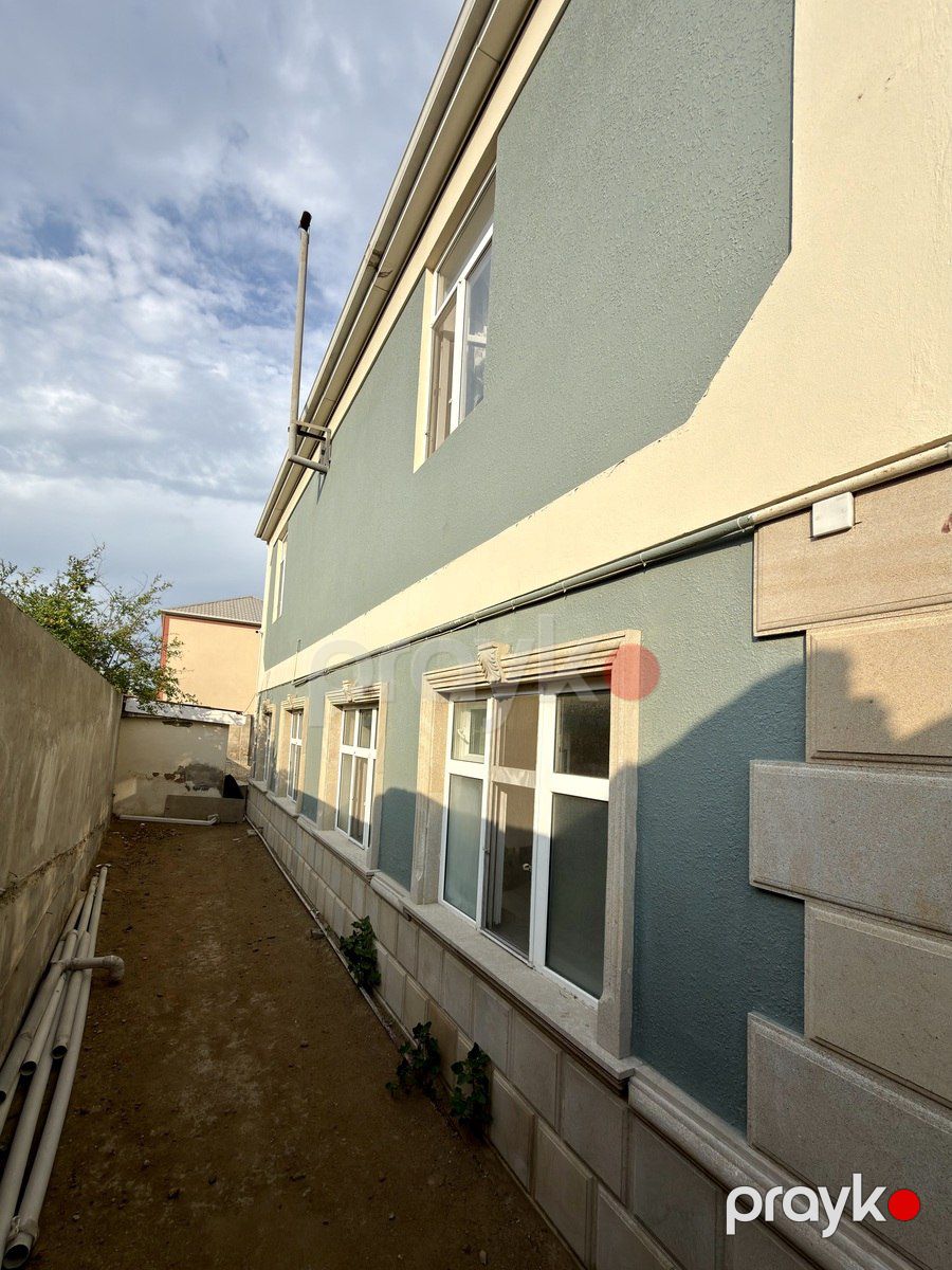 Satılır 8 otaqlı həyət evi/bağ evi 250 m² — Ev, villa, Bakı (8)