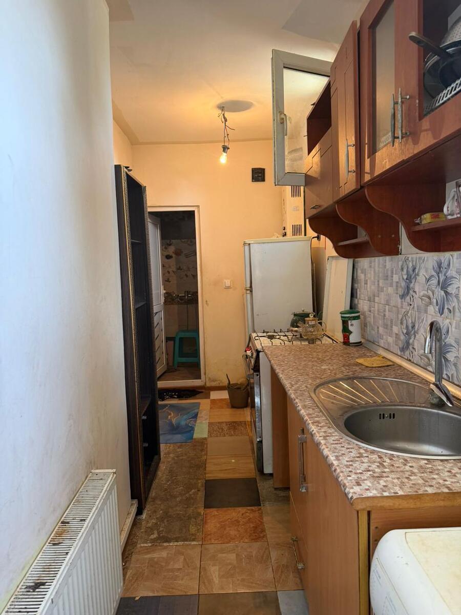 İcarəyə verilir 1 otaqlı köhnə tikili 50 m² — Mənzil, Bakı (9)