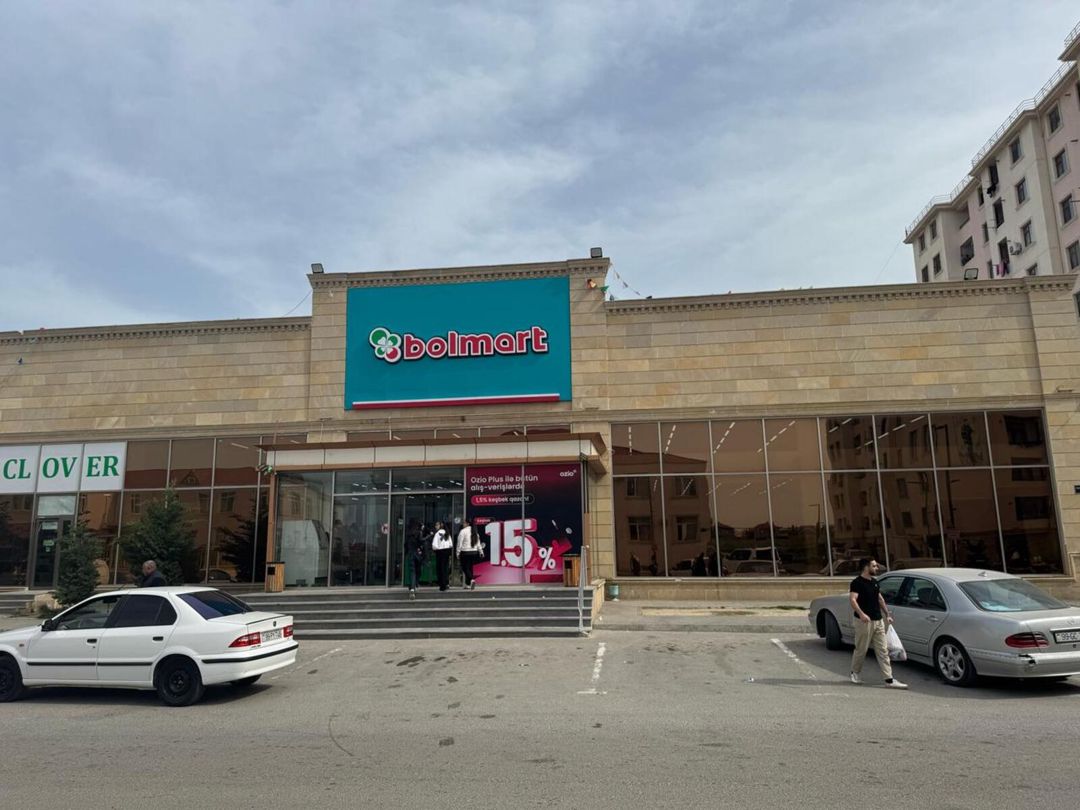 Satılır obyekt 1370 m² — Əmlak, Bakı (2)