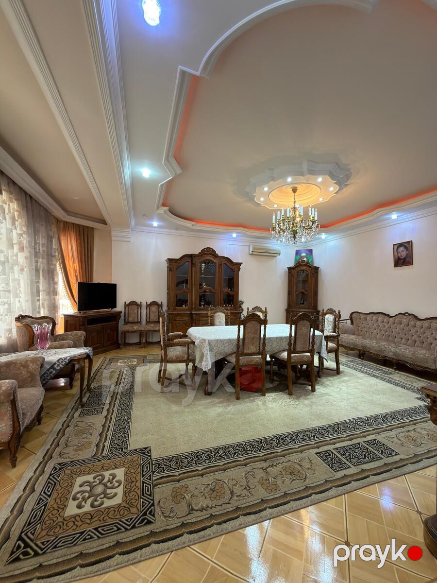 Satılır 11 otaqlı həyət evi/bağ evi 750 m² — Ev, villa, Bakı (4)