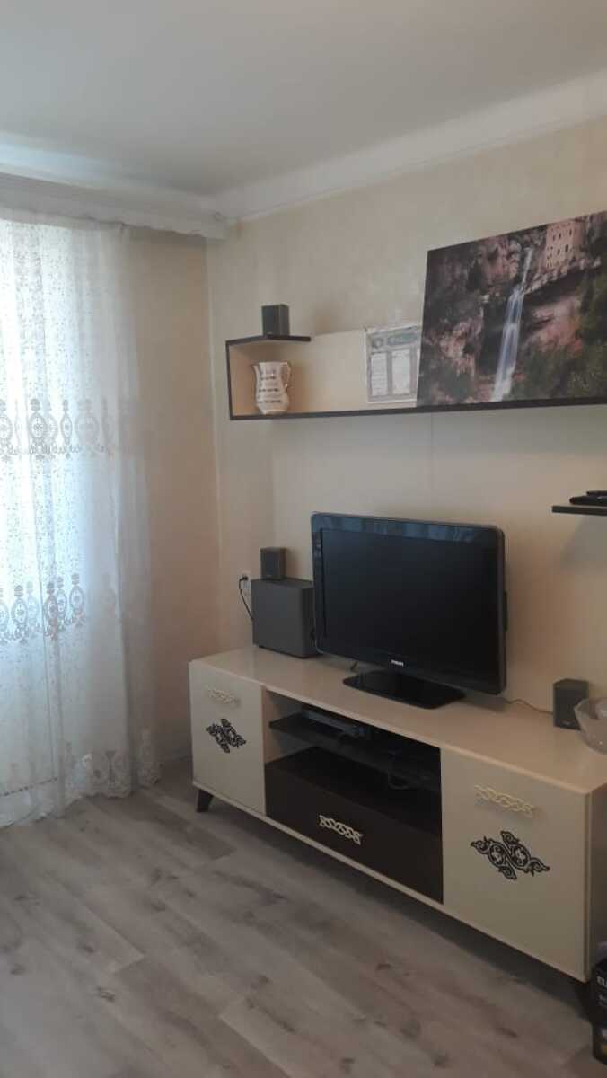 İcarəyə verilir 2 otaqlı köhnə tikili 50 m² — Mənzil, Bakı (7)