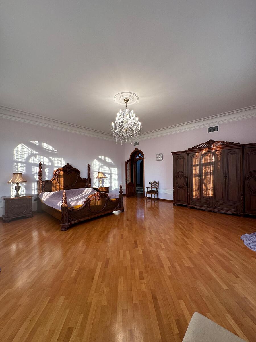 Satılır 10 otaqlı həyət evi/bağ evi 850 m² — Ev, villa, Bakı (11)