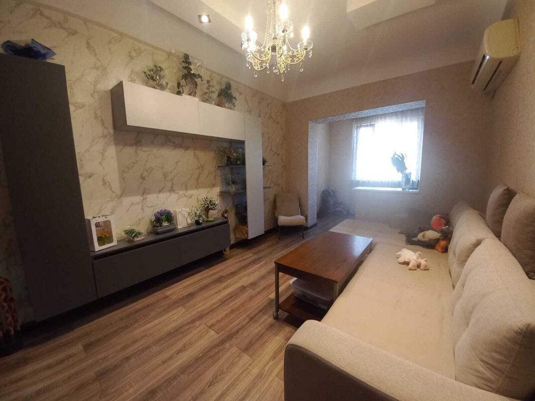 Satılır 4 otaqlı köhnə tikili 85 m² — Mənzil, Bakı (2)