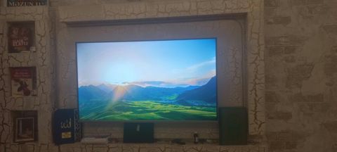 Smart TV – Taube interfeysi ilə - Ekran: Təxminən 55–60 düym — Bakı