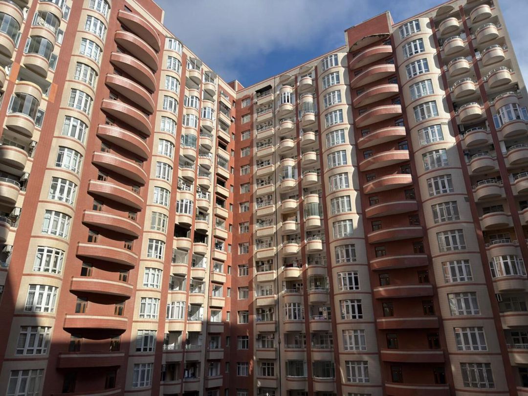 Satılır 3 otaqlı yeni tikili 142 m² — Mənzil, Bakı (2)