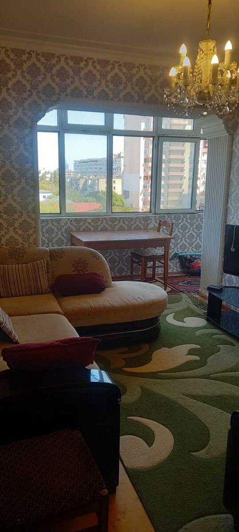 İcarəyə verilir 3 otaqlı köhnə tikili 80 m² — Bakı
