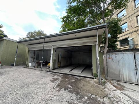 Satılır obyekt 57 m² — Bakı
