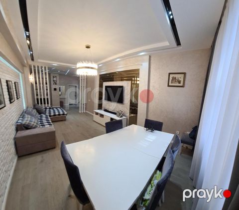Satılır 3 otaqlı yeni tikili 108 m²