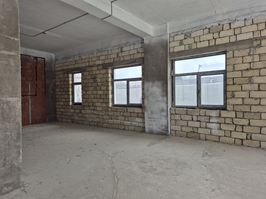 Satılır obyekt 375 m² — Əmlak, Bakı (4)