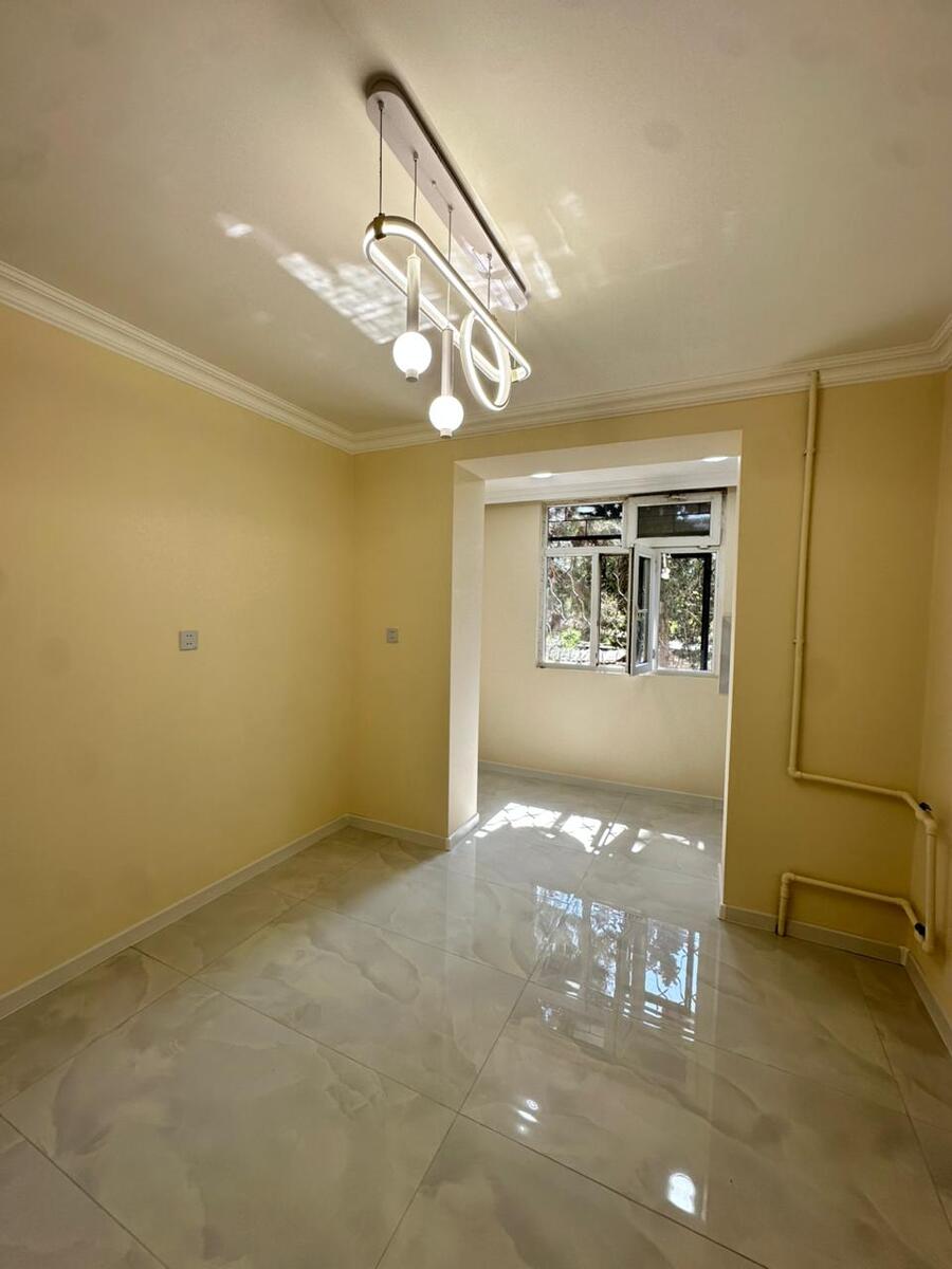 Satılır 4 otaqlı köhnə tikili 105 m² — Mənzil, Bakı (9)