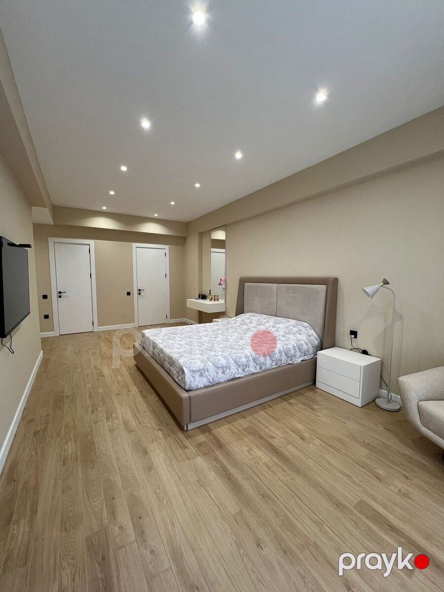 Satılır 4 otaqlı yeni tikili 185 m² — Mənzil, Bakı (5)